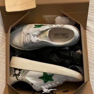 Vintage Havana Sneakers